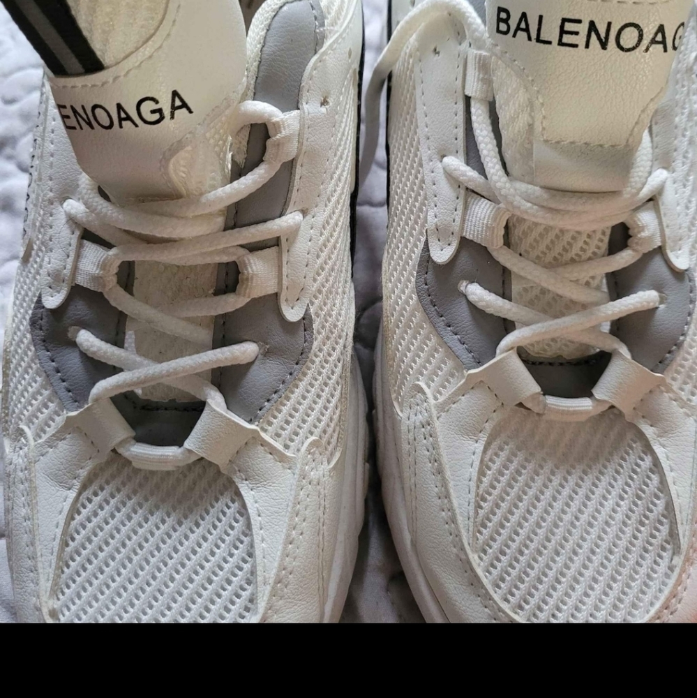 Running shoes - Picture 6 of 7